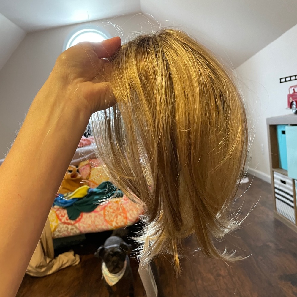 Sold—TOP NOTCH Topper JON RENAU - Picture 11 of 12